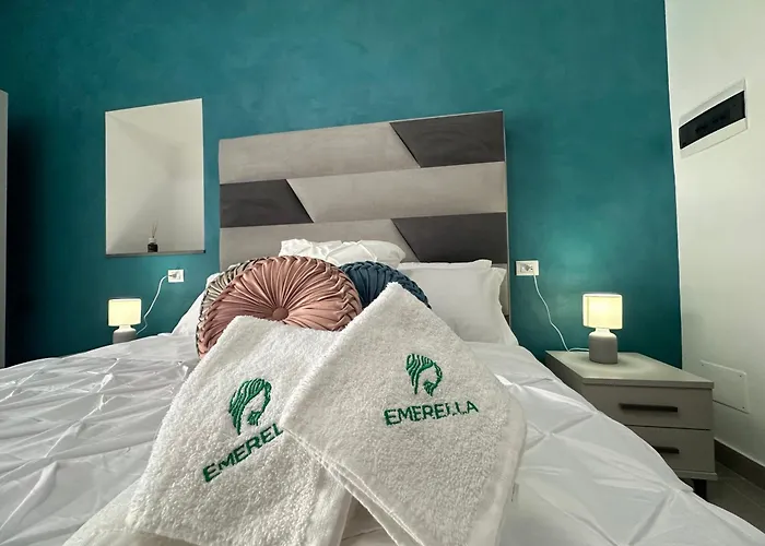 Emerella Luxury Suites-siderno Lungomare Siderno