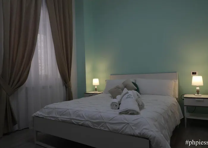 Emerella Luxury Suites-siderno Lungomare לינה וארוחת בוקר Siderno