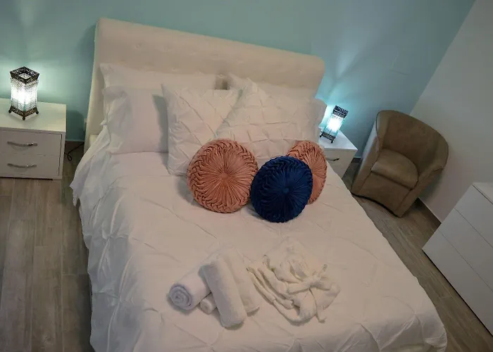 Emerella Luxury Suites-siderno Lungomare 4* Siderno