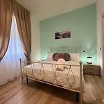 Emerella Luxury Suites-siderno Lungomare Siderno