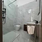 Bed and Breakfast Emerella Luxury Suites-siderno Lungomare 4*