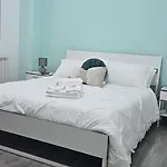 Emerella Luxury Suites-siderno Lungomare Bed & Breakfast