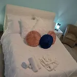 Emerella Luxury Suites-siderno Lungomare 4* Siderno