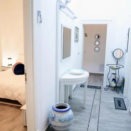 Emerella Luxury Suites-siderno Lungomare Siderno