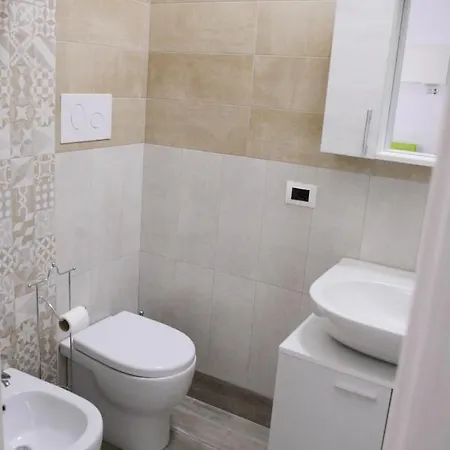 Frühstückspension Emerella Luxury Suites-siderno Lungomare