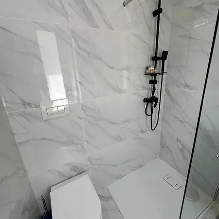 Emerella Luxury Suites-siderno Lungomare Frühstückspension