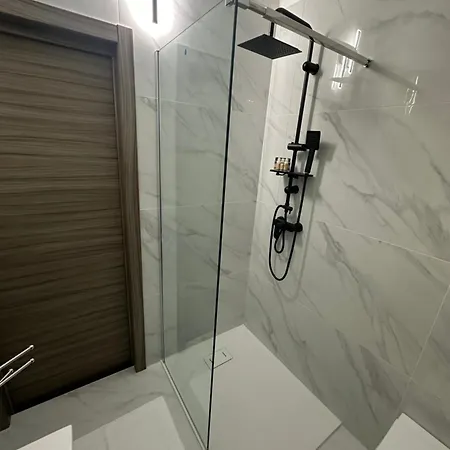 Emerella Luxury Suites-siderno Lungomare Frühstückspension Siderno