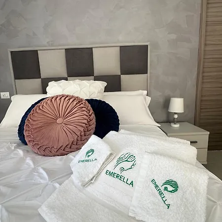 Emerella Luxury Suites-siderno Lungomare