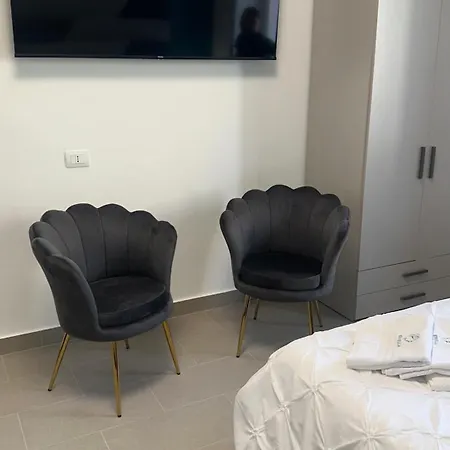 Emerella Luxury Suites-siderno Lungomare 시데르노 마리나