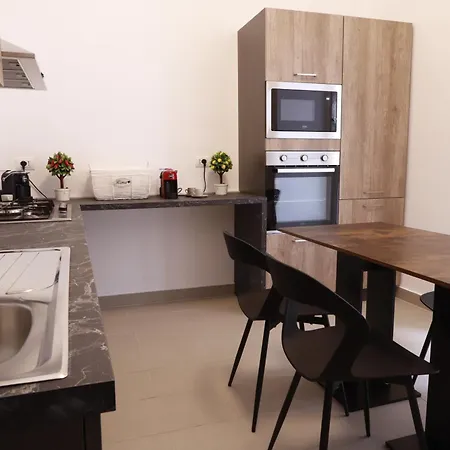 Emerella Luxury Suites-siderno Lungomare