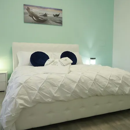 Emerella Luxury Suites-siderno Lungomare Siderno