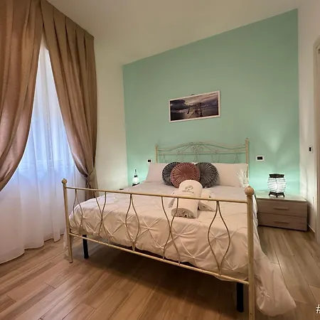 Emerella Luxury Suites-siderno Lungomare Siderno