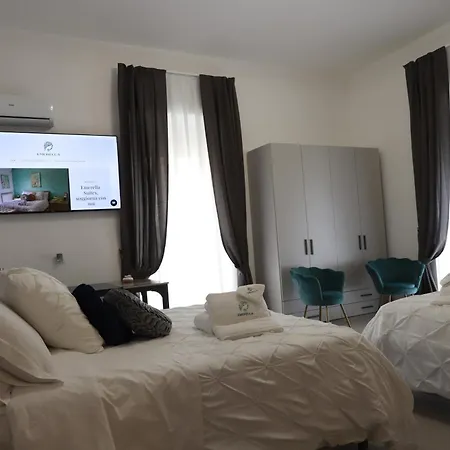 Emerella Luxury Suites-siderno Lungomare Siderno