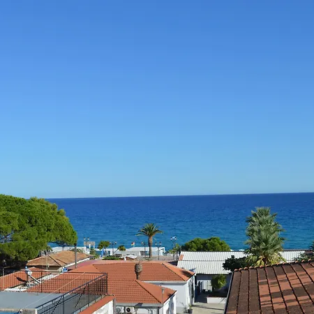 Emerella Luxury Suites-siderno Lungomare 4*