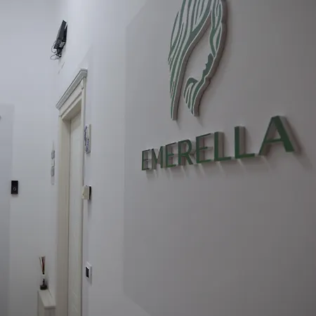 Emerella Luxury Suites-siderno Lungomare 4*