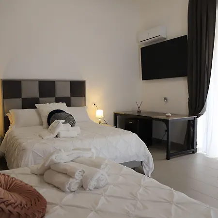Emerella Luxury Suites-siderno Lungomare 시데르노 마리나