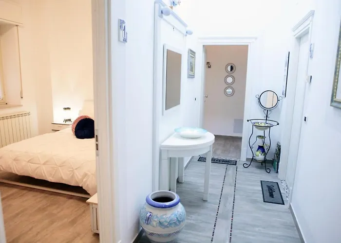 Emerella Luxury Suites-siderno Lungomare Siderno