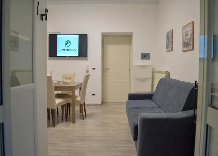 Emerella Luxury Suites-siderno Lungomare Frühstückspension Siderno