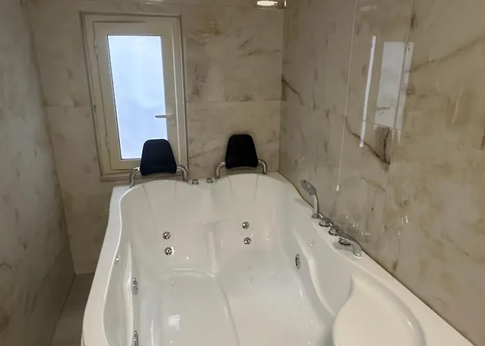 Frühstückspension Emerella Luxury Suites-siderno Lungomare 4*