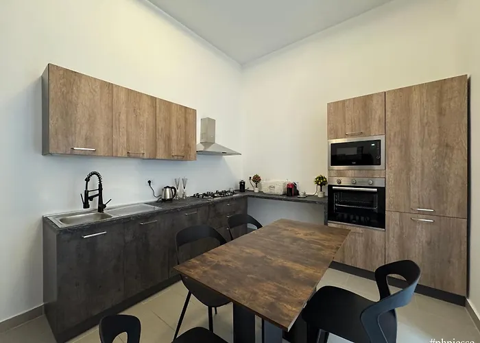 Emerella Luxury Suites-siderno Lungomare Alojamento de Acomodação e Pequeno-almoço