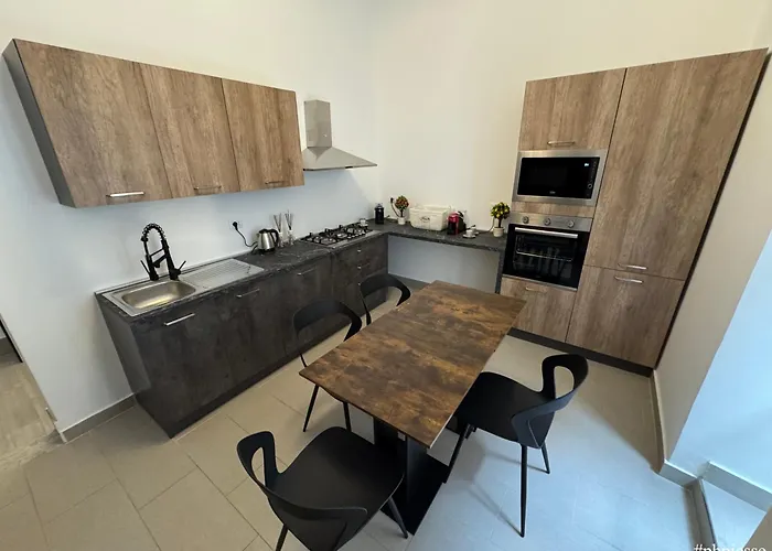 Emerella Luxury Suites-siderno Lungomare Alojamento de Acomodação e Pequeno-almoço Siderno