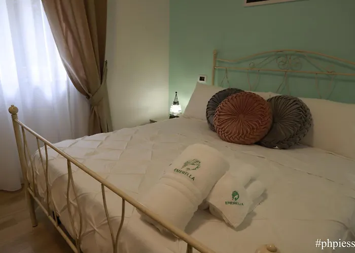 Frühstückspension Emerella Luxury Suites-siderno Lungomare