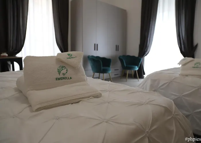 Alojamento de Acomodação e Pequeno-almoço Emerella Luxury Suites-siderno Lungomare Siderno