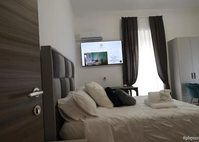 Frühstückspension Emerella Luxury Suites-siderno Lungomare