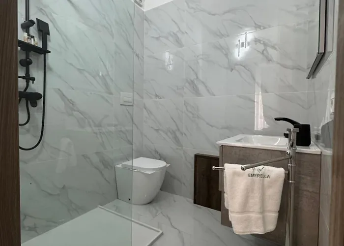 Alojamento de Acomodação e Pequeno-almoço Emerella Luxury Suites-siderno Lungomare 4*