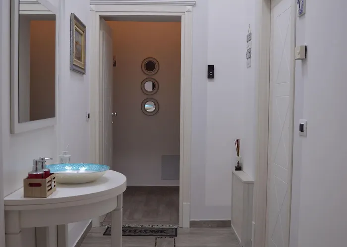 Emerella Luxury Suites-siderno Lungomare 4*