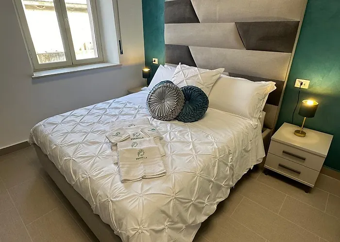 Emerella Luxury Suites-siderno Lungomare