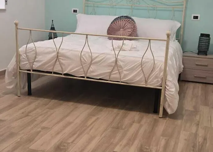 Emerella Luxury Suites-siderno Lungomare 4* Siderno